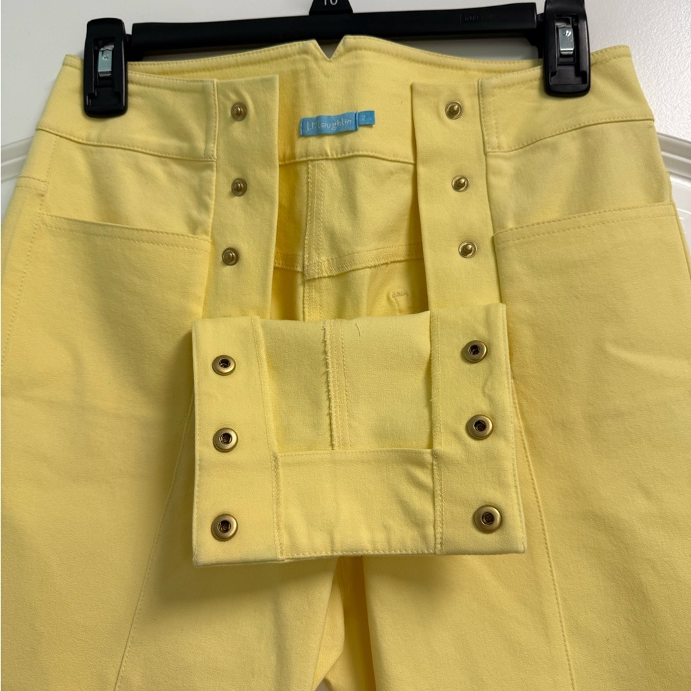 J McLaughlin Hasting Pants Yellow High-Waisted
Sz 2 - Picture 2 of 9